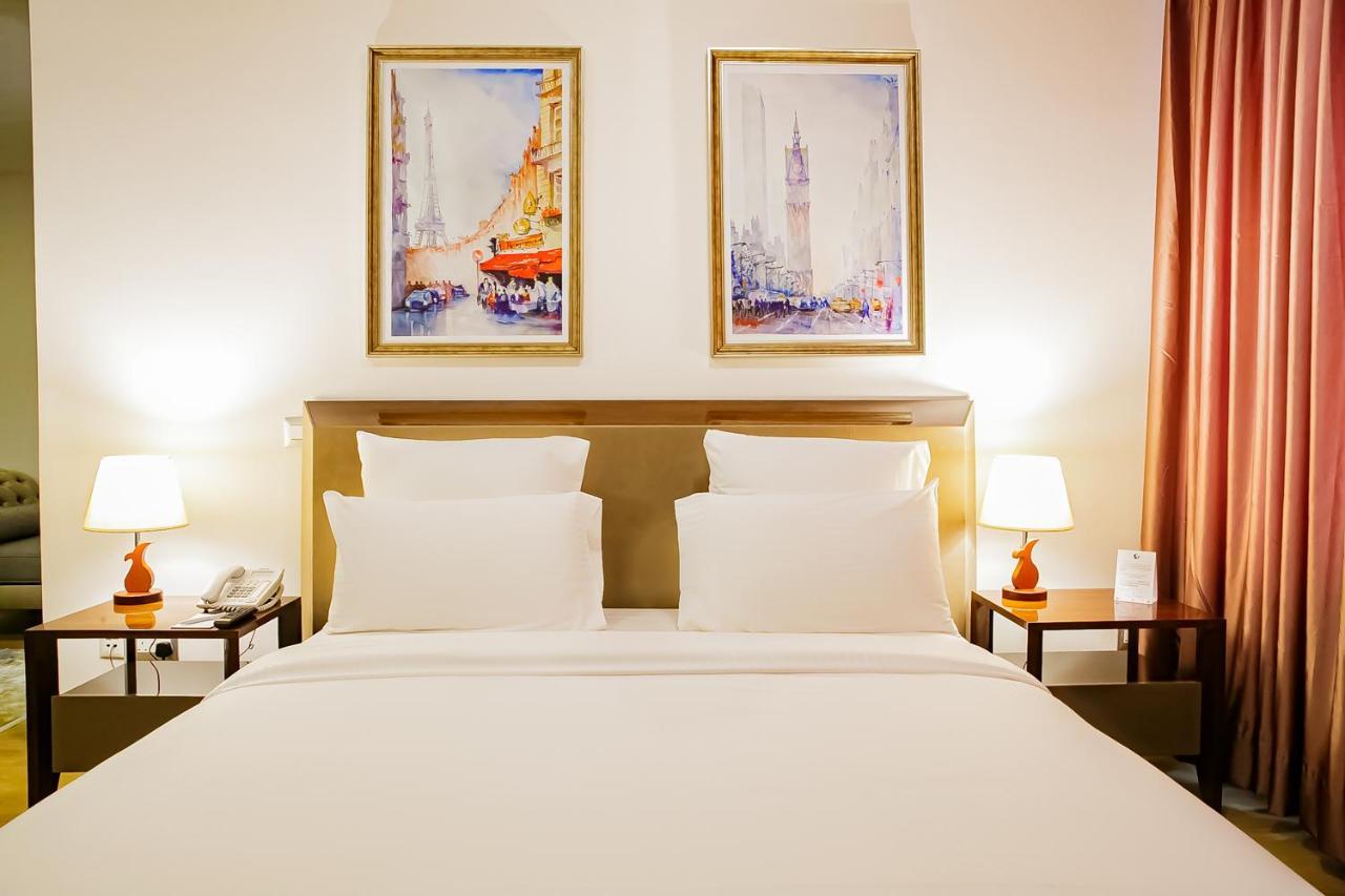 Royal Residences By Design Union Aliayabiagba Екстер'єр фото