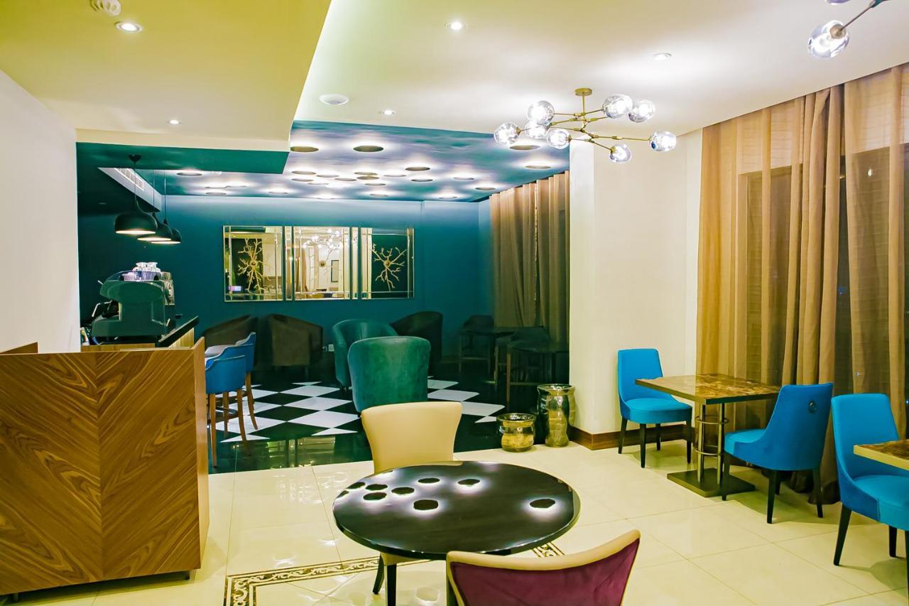 Royal Residences By Design Union Aliayabiagba Екстер'єр фото