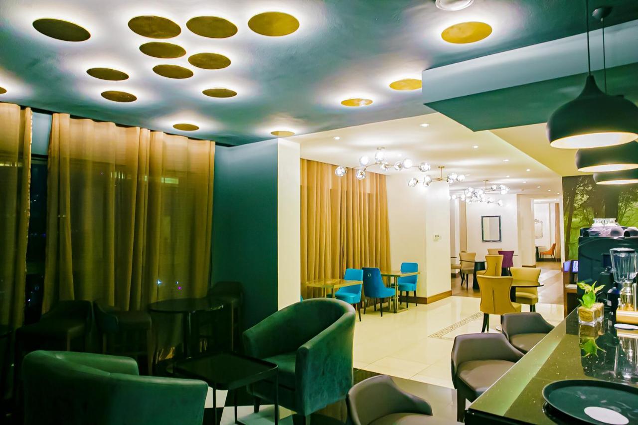 Royal Residences By Design Union Aliayabiagba Екстер'єр фото